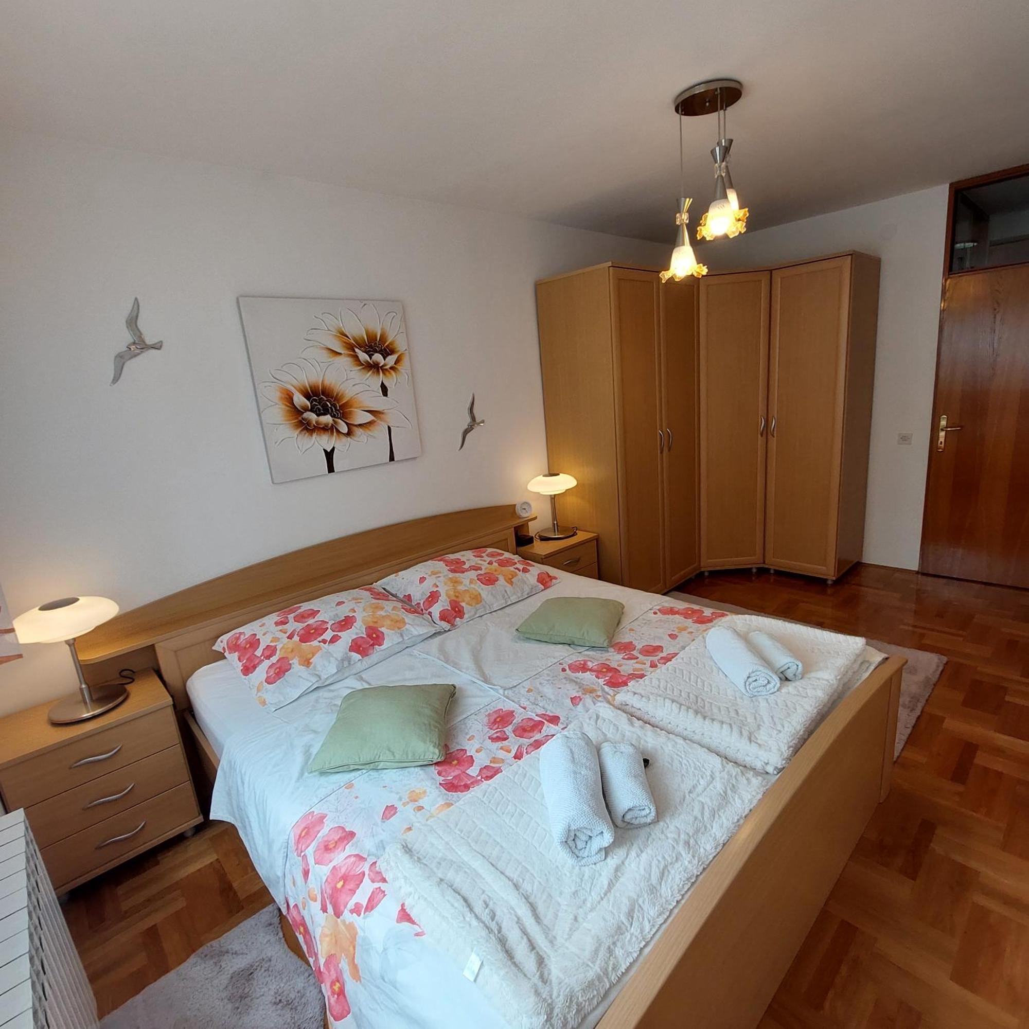 Apartment Meli Varazdin Exterior photo